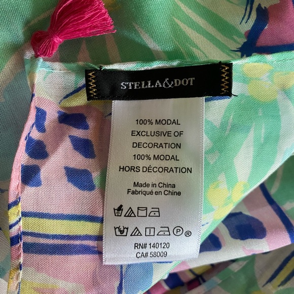 Stella & Dot Wrap - Picture 7 of 10